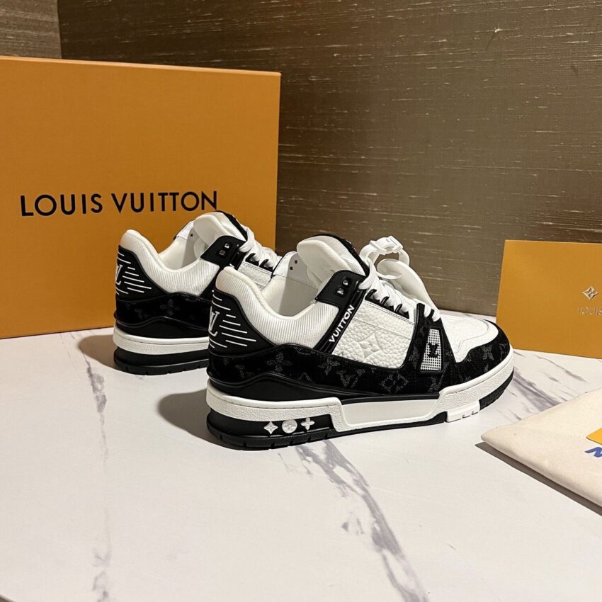 LV TRAINERS BLACK WHITE